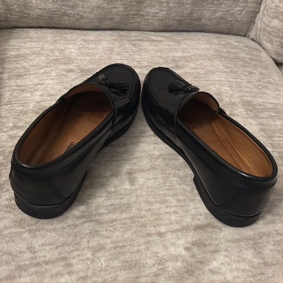 Johnston & Murphy Men’s Black Leather Tassel Loafers - Picture 8 of 8